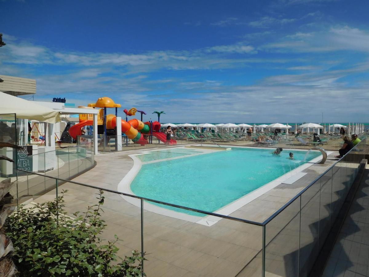 ריצ'יונה Hotel Villa Linda - Family Hotel - Nuova Costruzione Antisismica מראה חיצוני תמונה