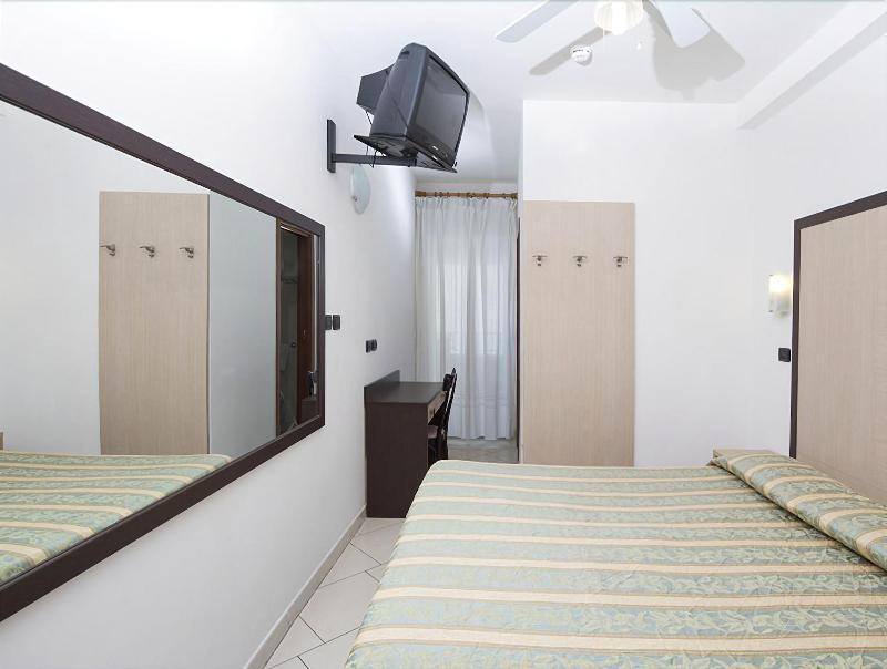 ריצ'יונה Hotel Villa Linda - Family Hotel - Nuova Costruzione Antisismica מראה חיצוני תמונה