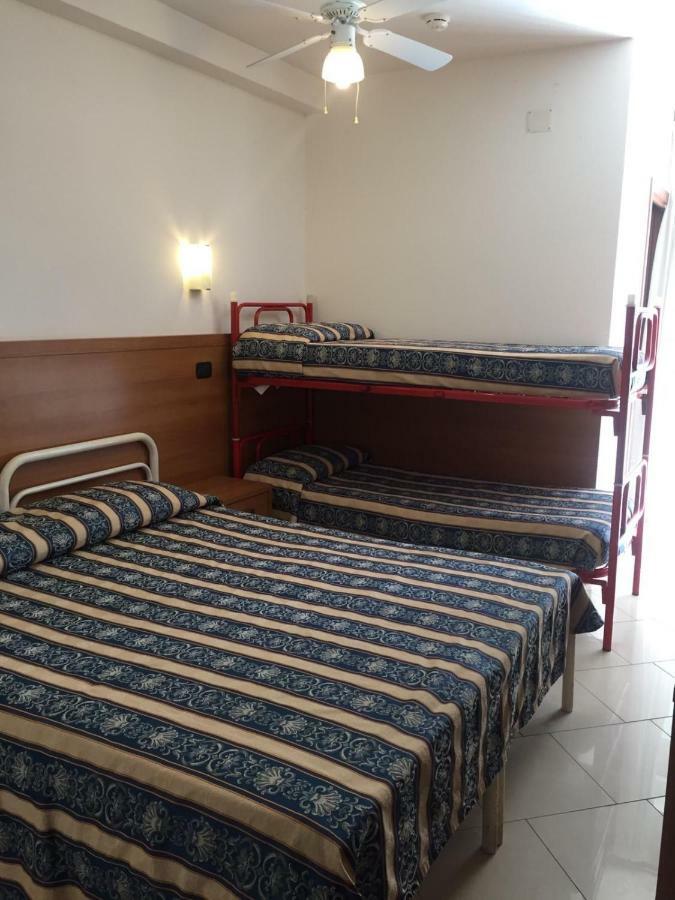 ריצ'יונה Hotel Villa Linda - Family Hotel - Nuova Costruzione Antisismica מראה חיצוני תמונה
